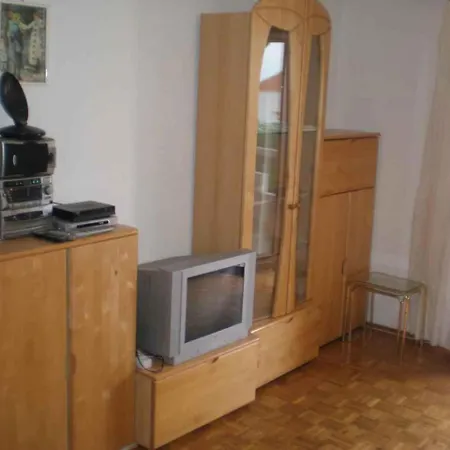In 50568 Apartment *