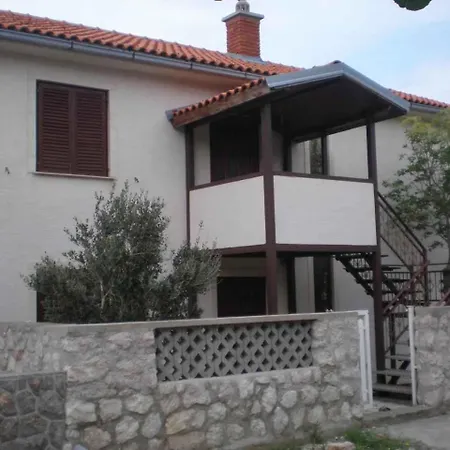 In 50568 Apartment *